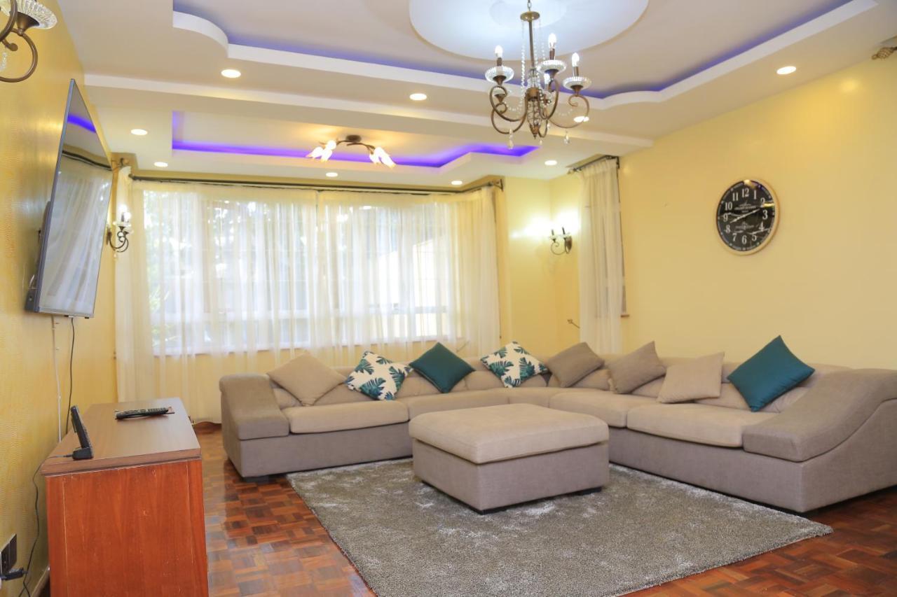 ホテル Asyana Gardens Ongata Rongai エクステリア 写真