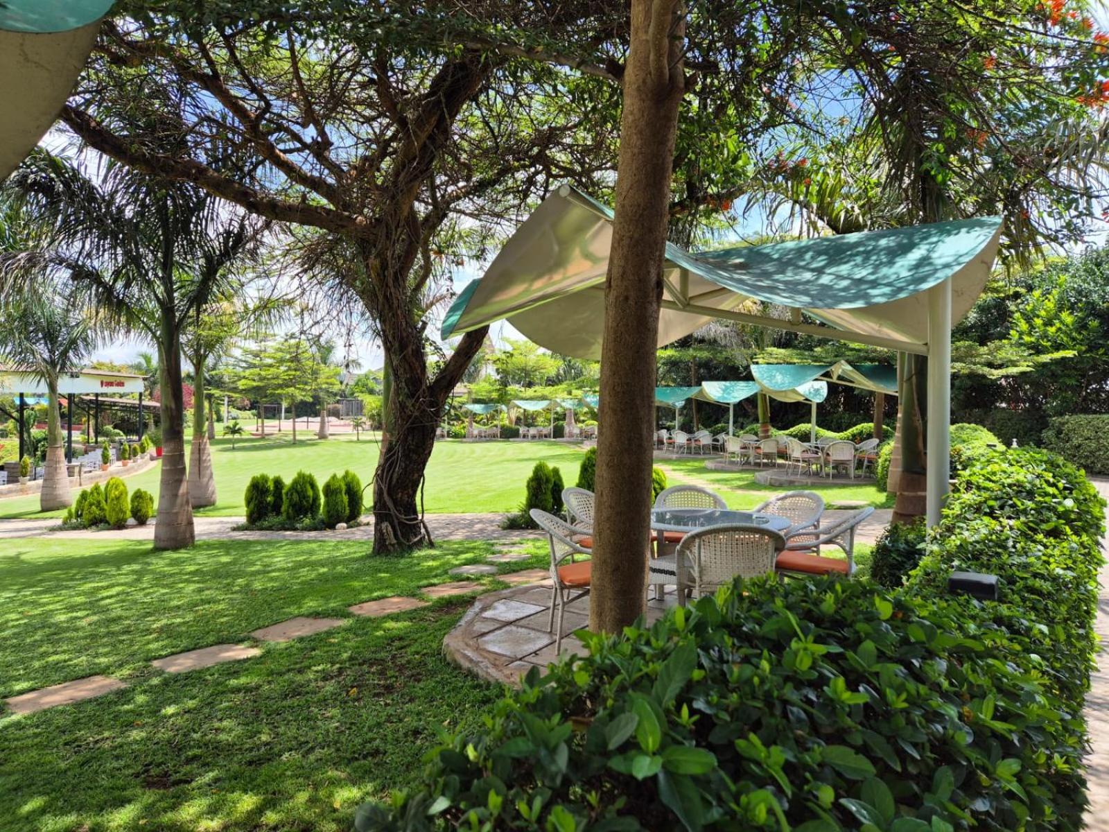 ホテル Asyana Gardens Ongata Rongai エクステリア 写真